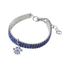 Load image into Gallery viewer, Pet crystal collar Kitten necklace Pet Pendant Shiny Bright Heart Shaped Crystal Diamond Decoration Accessories for Teddy