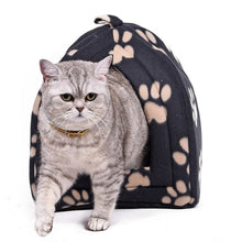 Load image into Gallery viewer, Drop shipping Foldable Pet Cat Cave House Cat Kitten Bed Cama Para Cachorro Soft Dog House Cat Dogs Home Shape Red Green