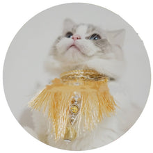 Load image into Gallery viewer, Kong Quelan fringed fur ball Egyptian wind red pet cat collar puppy clothing dress